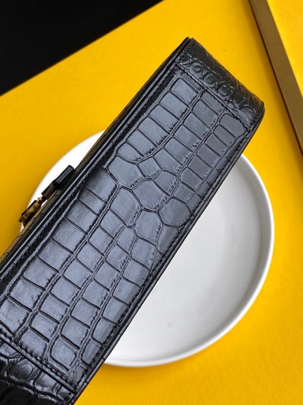 Amelia - YSL Bag - 3778
