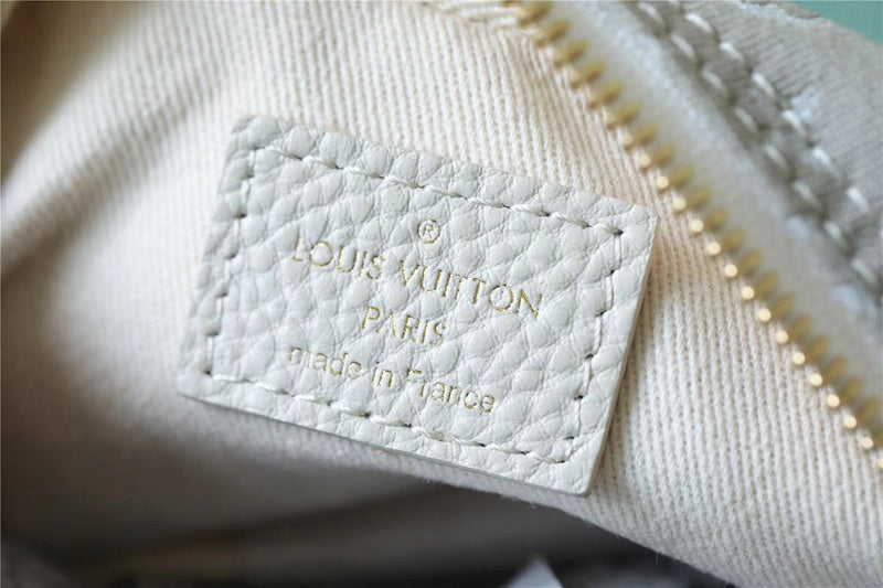 Fan Fashion Lu-Vi bags - 9895
