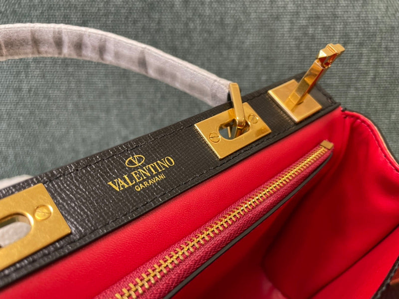 Amelia's Bag Gallery - VEL Bags - 833