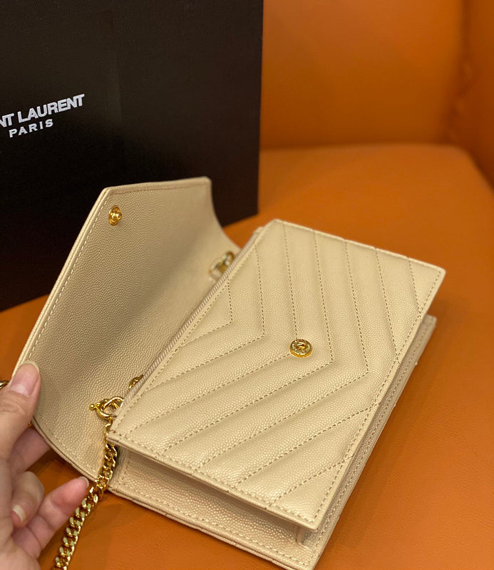 Amelia - YSL Bag - 2018