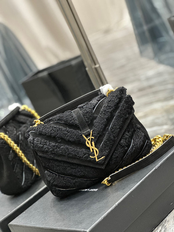 Amelia - YSL Bag - 3919