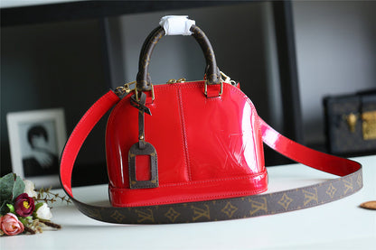 Amelia - LOV Lady Bags - 1933