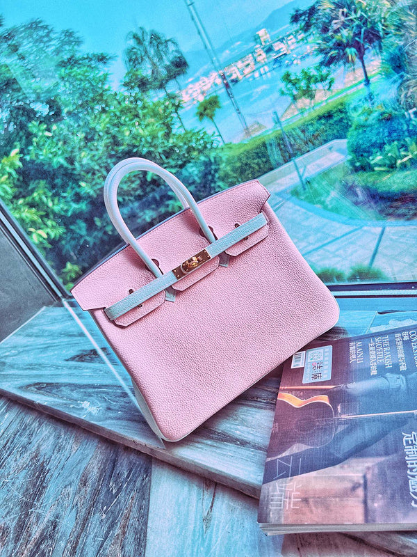 Amelia - HMS Bags - 1776