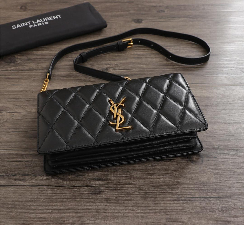 Amelia - YSL Bag - 2907
