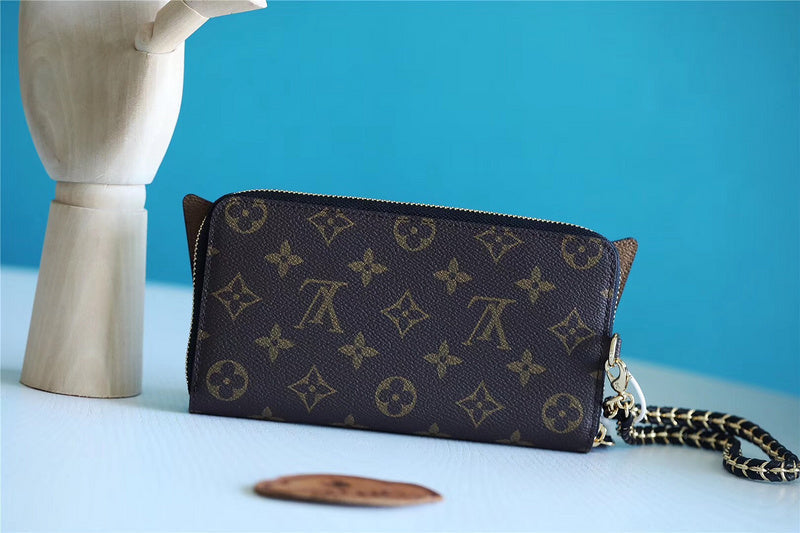 Fan Fashion Lu-Vi bags - 9300