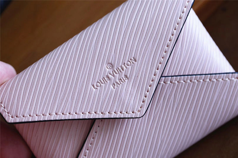 Fan Fashion Lu-Vi bags - 9081