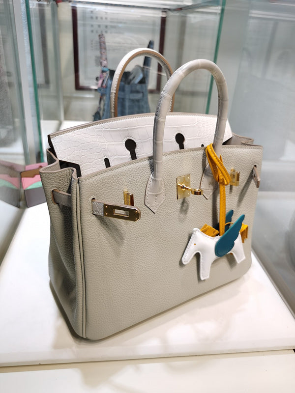 Amelia - HMS Bags - 1809