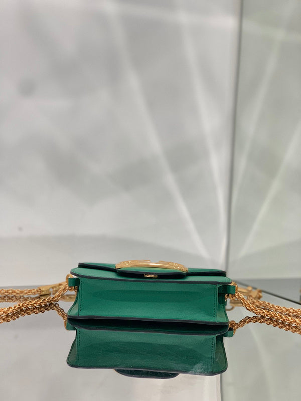 Amelia's Bag Gallery - VEL Bags - 1600
