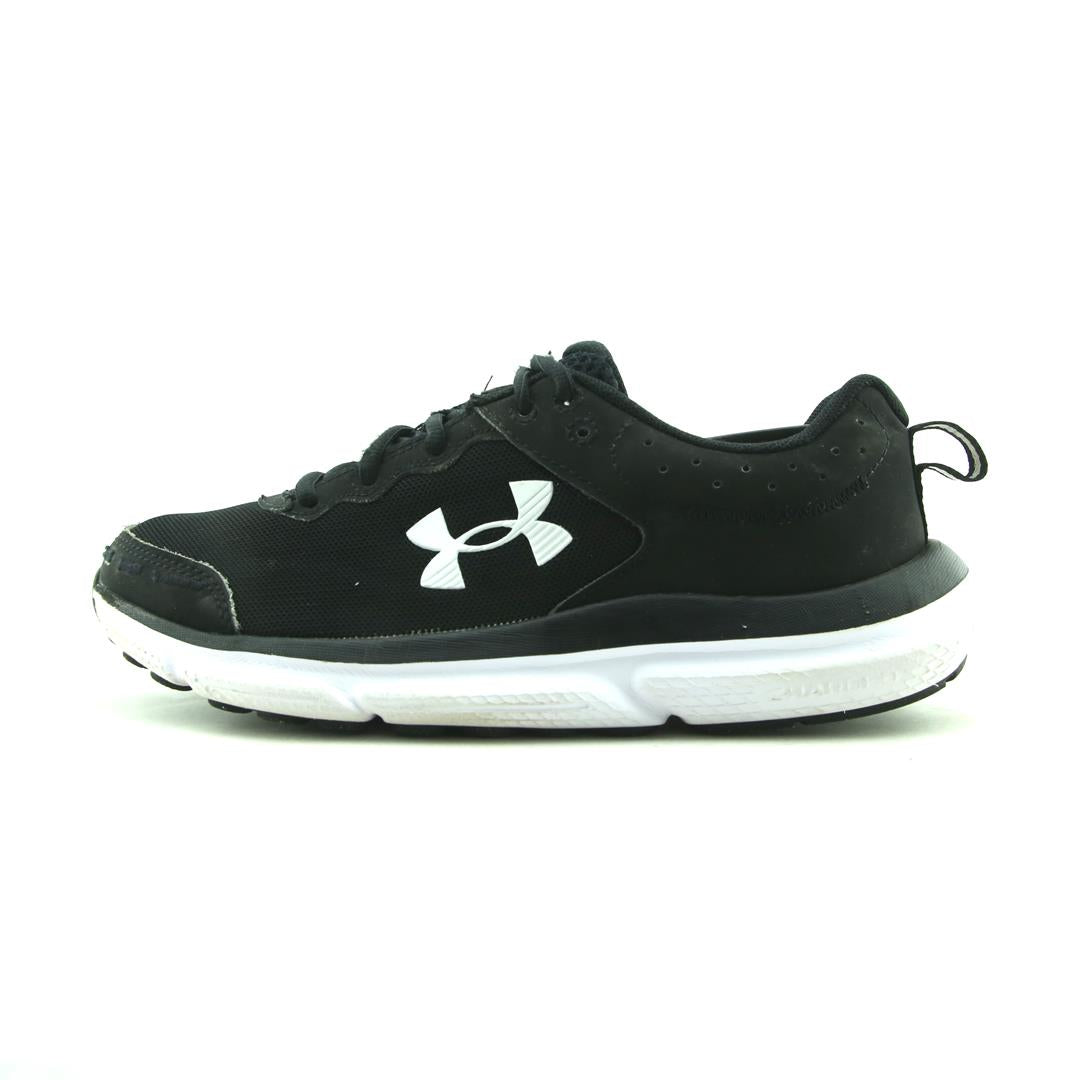 UNDER ARMOUR CHARGED ASSERT 10