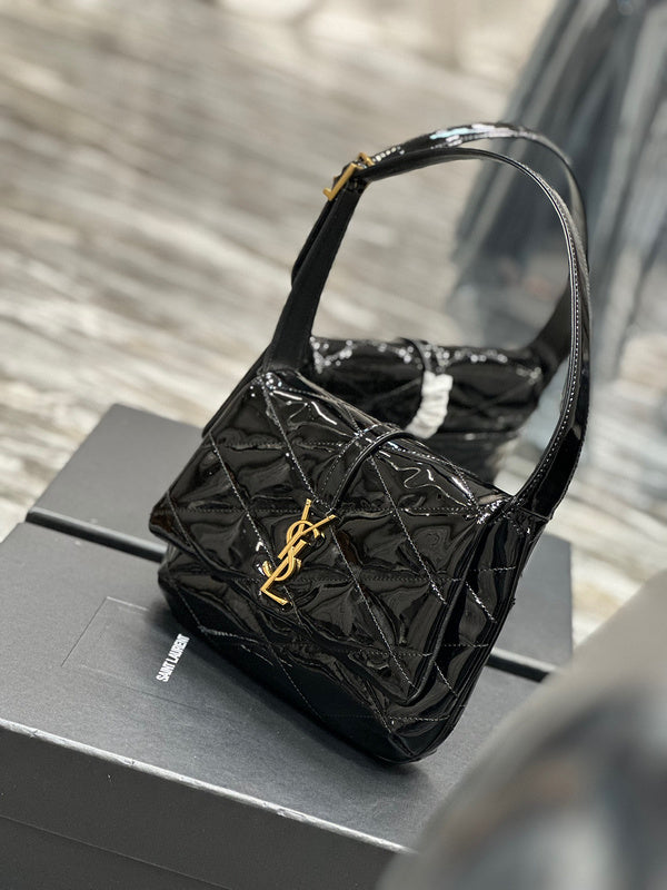 Amelia - YSL Bag - 1763