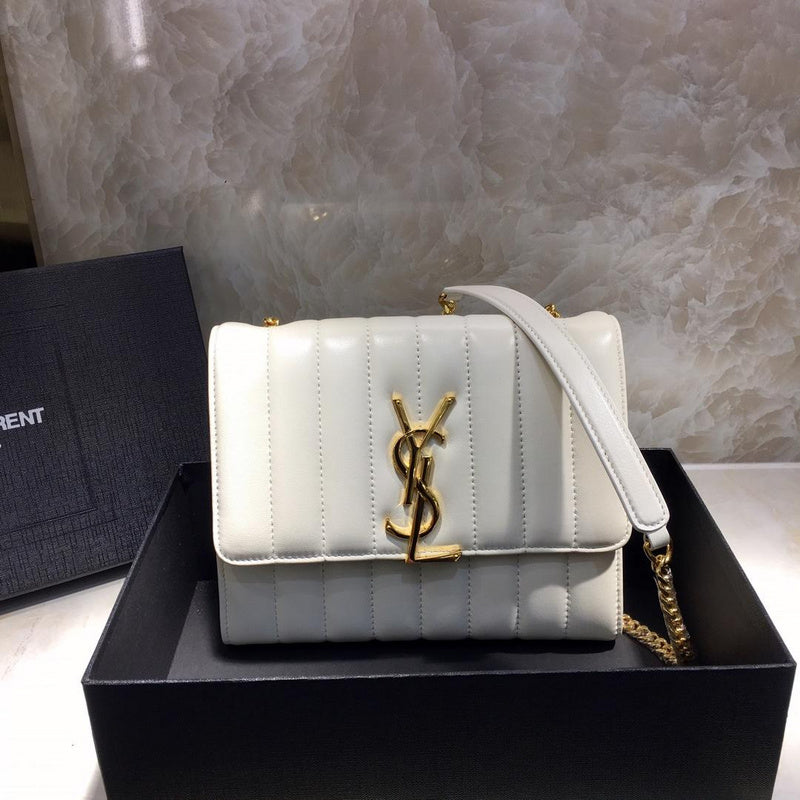 Amelia - YSL Bag - 2921