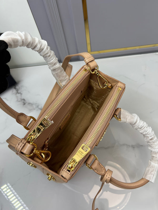 Amelia- PRDA  LUXURY BAGS - 809