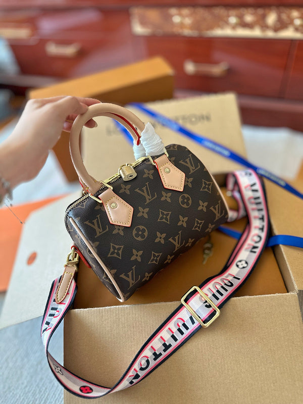 Amelia - LV Bags - 14852