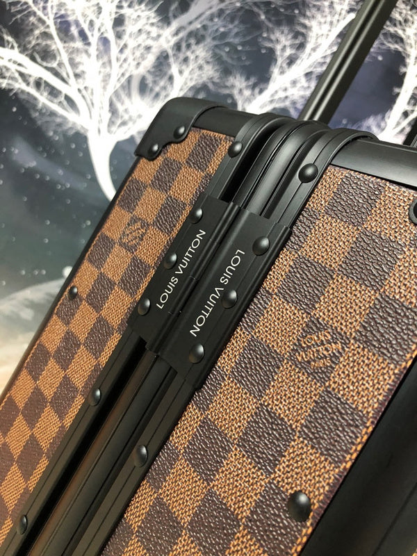 Fan Fashion Lu-Vi bags - 11403