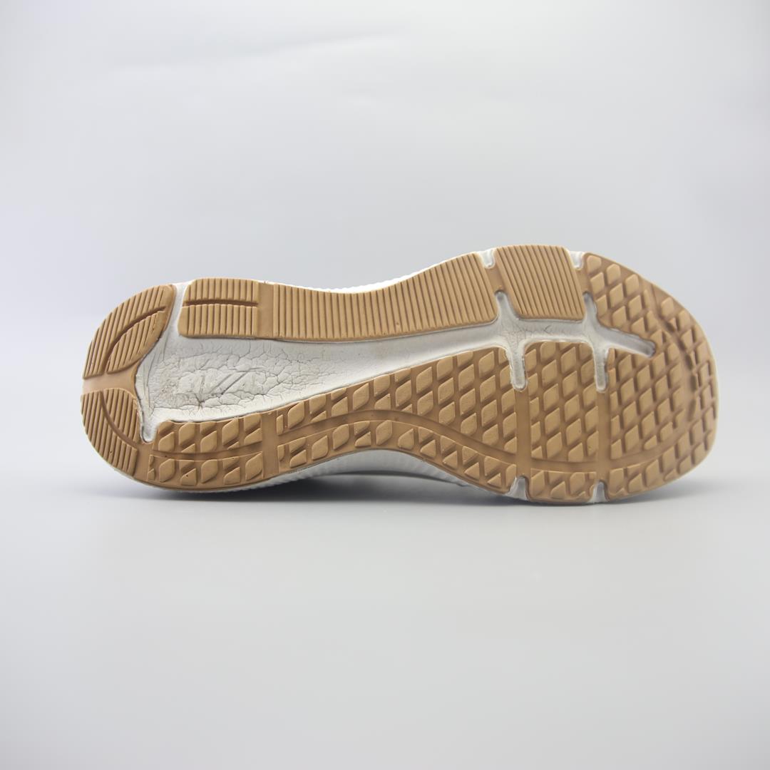 AVIA MEMORY FOAM