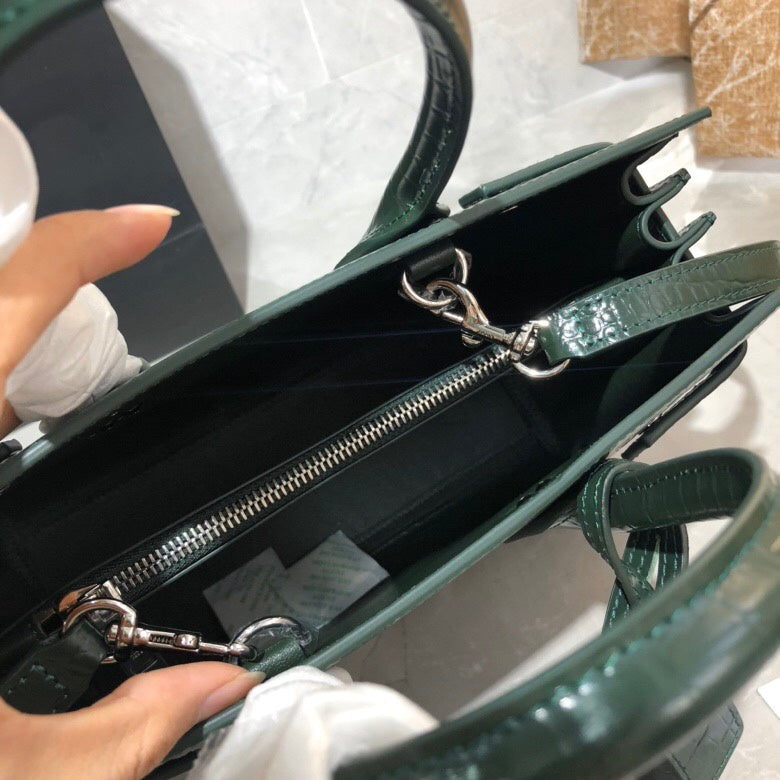 Amelia - YSL Bag - 4023