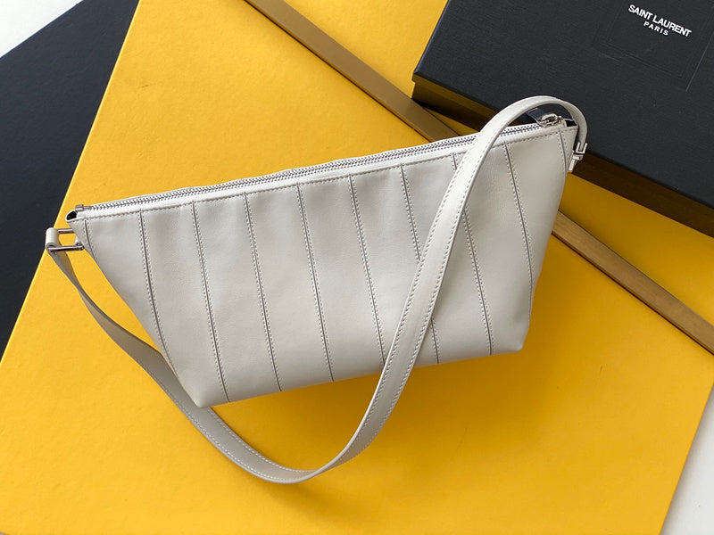Amelia - YSL Bag - 4170