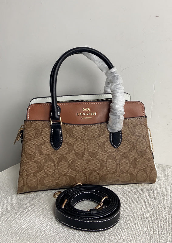 Amelia-i CAH Bags - 104