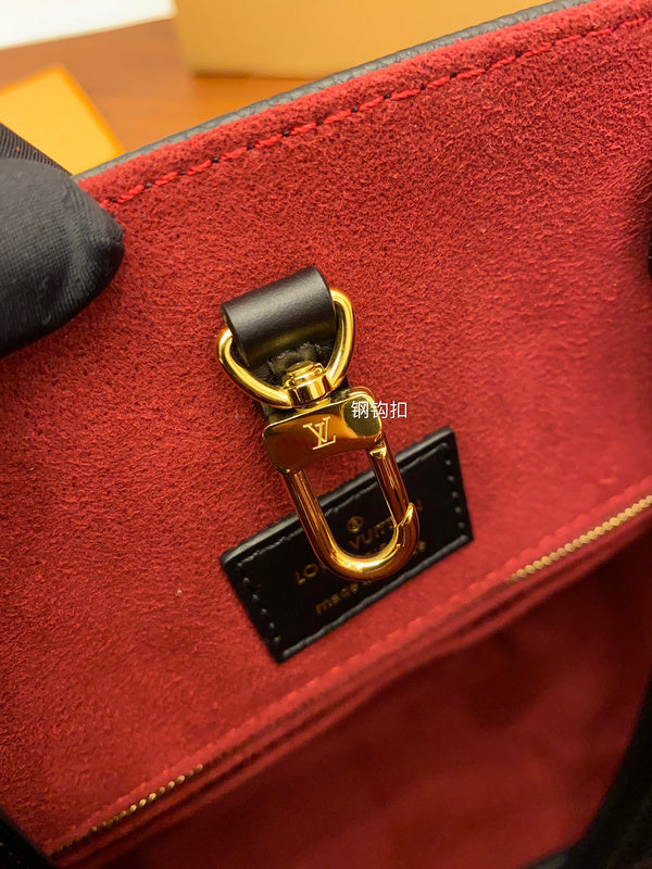 Amelia's Bag Gallery - LOV Bags - 1002