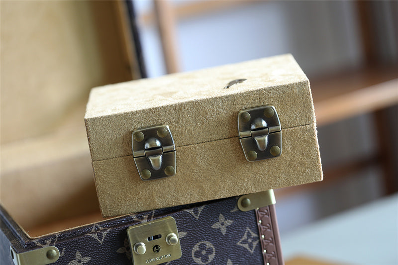 Fan Fashion Lu-Vi bags - 9512