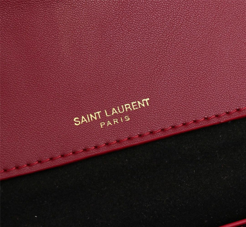 Amelia - YSL Bag - 2909