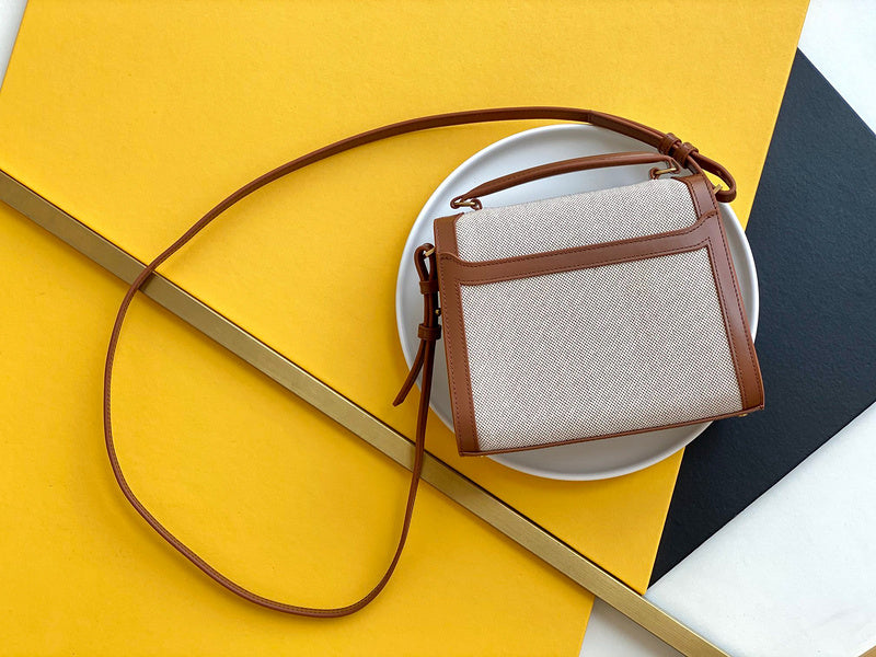 Amelia - YSL Bag - 4150