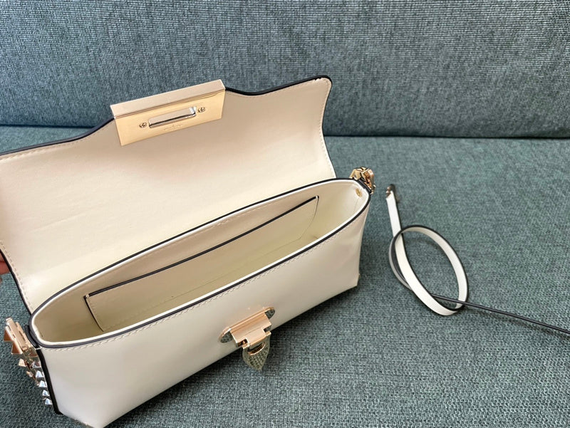 Amelia's Bag Gallery - VEL Bags - 068