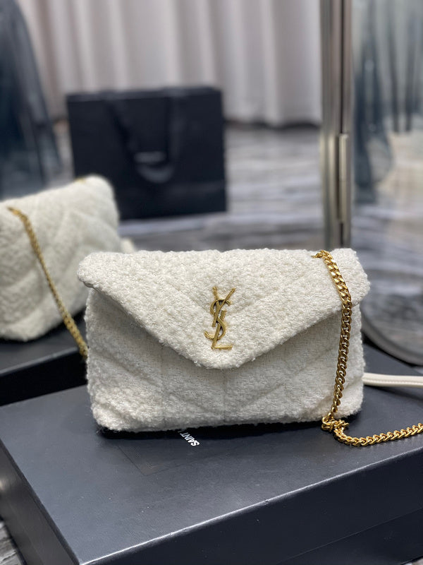 Amelia - YSL Bag - 3907