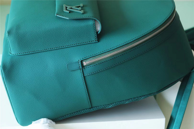 Fan Fashion Lu-Vi bags - 9598