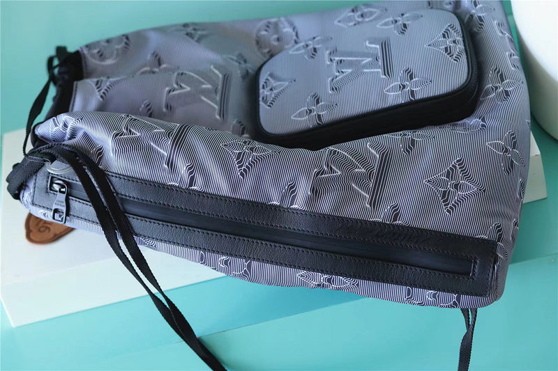 Fan Fashion Lu-Vi bags - 9613