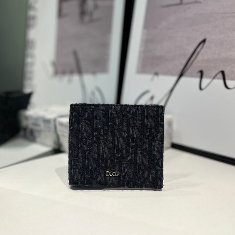 Amelia - DOR Wallets - 019
