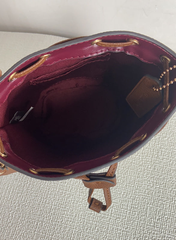 Amelia-i CAH Bags - 337