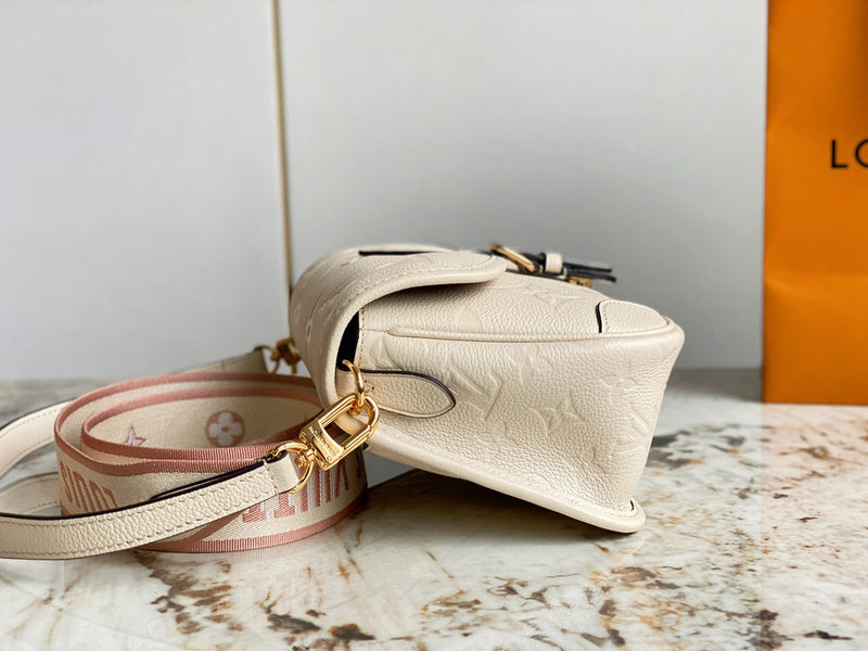 Amelia's Bag Gallery - LOV Bags - 897