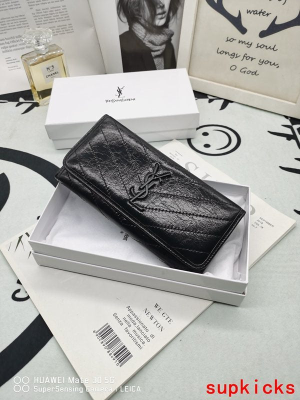 Amelia- Mix Wallets - 618