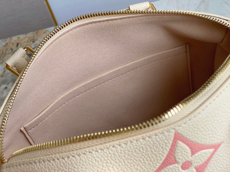 Amelia's Bag Gallery - LOV Bags - 712