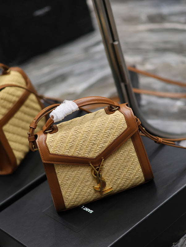 Amelia - YSL Bag - 1834