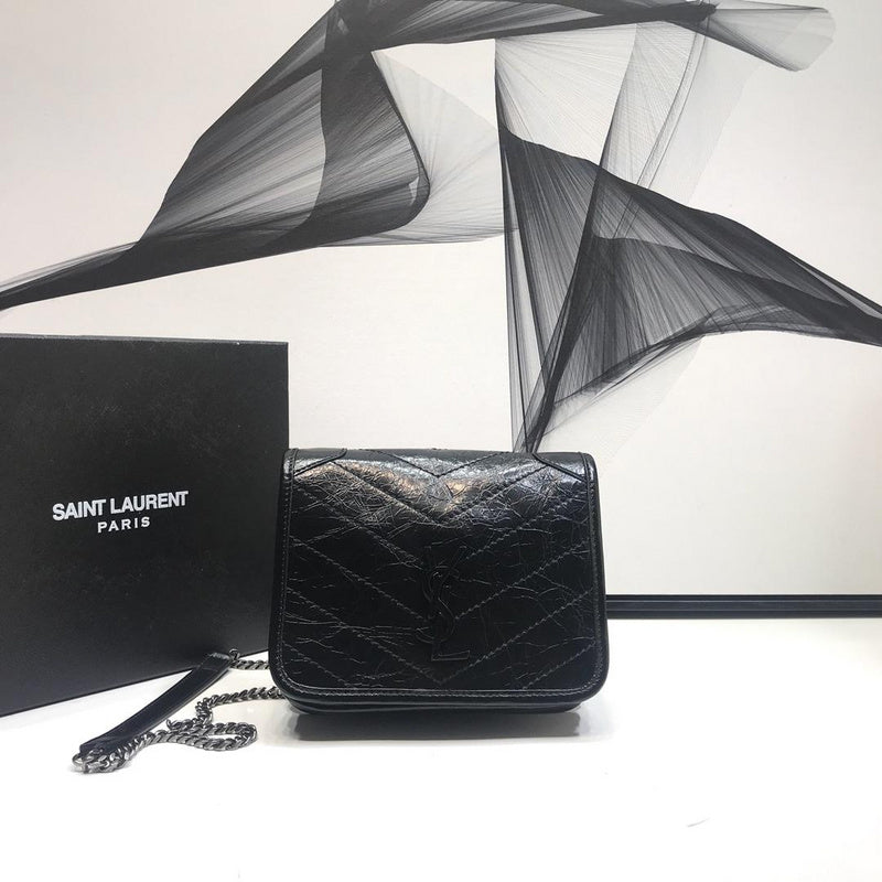 Amelia - YSL Bag - 2887