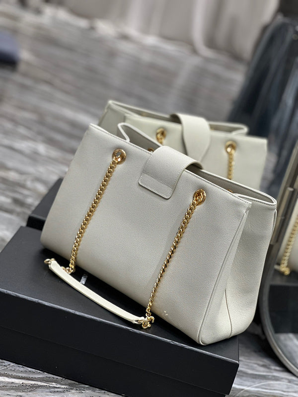 Amelia - YSL Bag - 3993