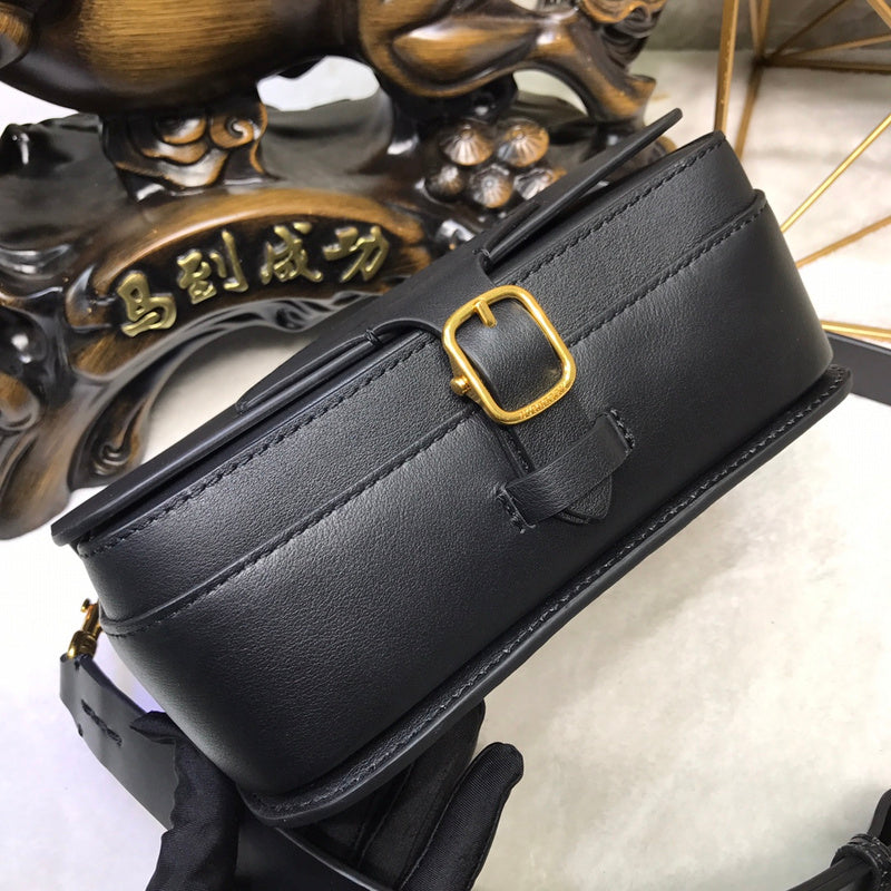 Burberry Bags - Bagsattire   259