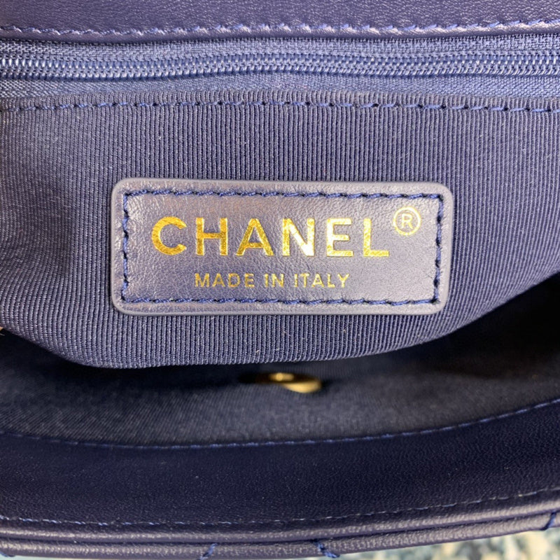 Wellow Bags - Chanel - Bags  - 888