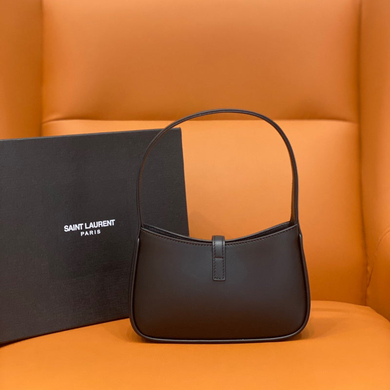 Amelia - YSL Bag - 1991