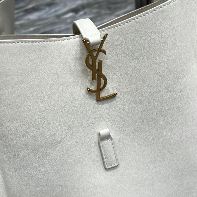 Amelia - YSL Bag - 2486