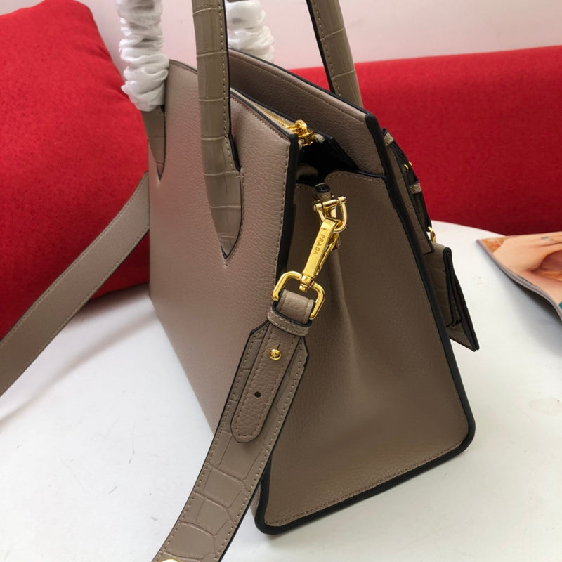 Barnes-Bags - Prada Bags - 993