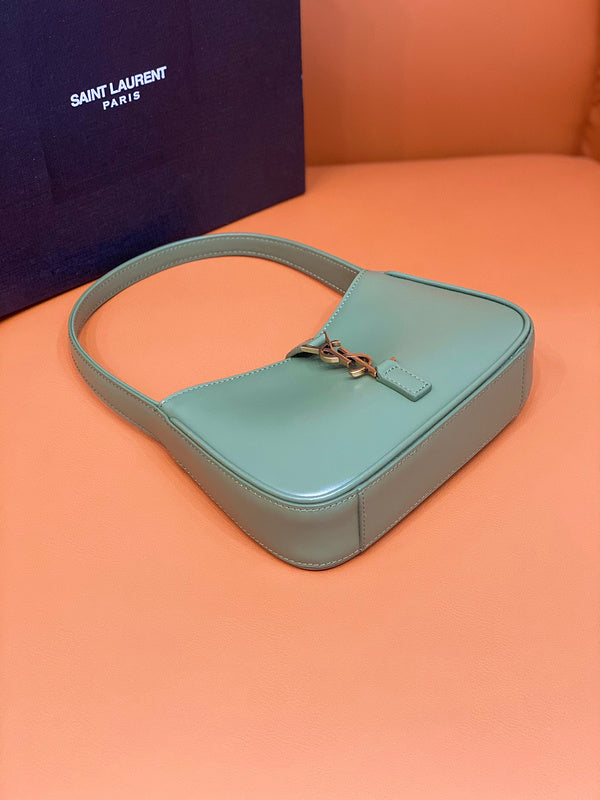 Amelia - YSL Bag - 1990