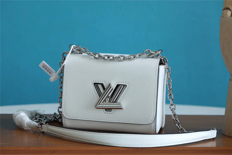 Fan Fashion Lu-Vi bags - 8426