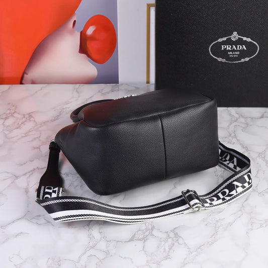 Amelia- PRDA  LUXURY BAGS - 451