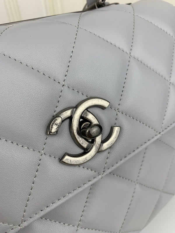 Wellow Bags - Chanel - Bags  - 1002