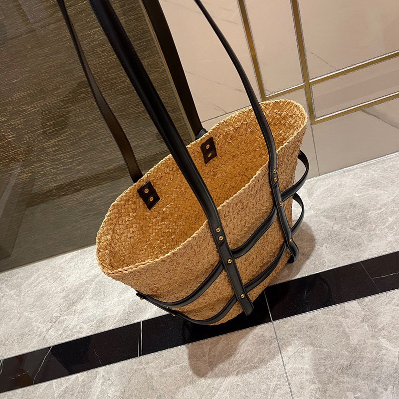 Amelia - YSL Bag - 3671