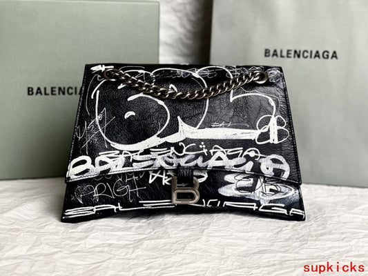 Amelia- BG Hourglass Bags - 002