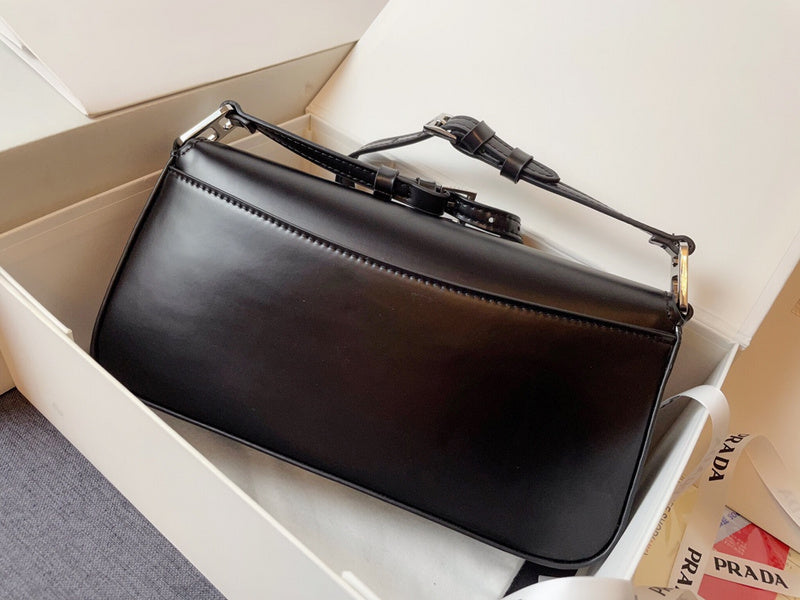 Amelia- PRDA  LUXURY BAGS - 580